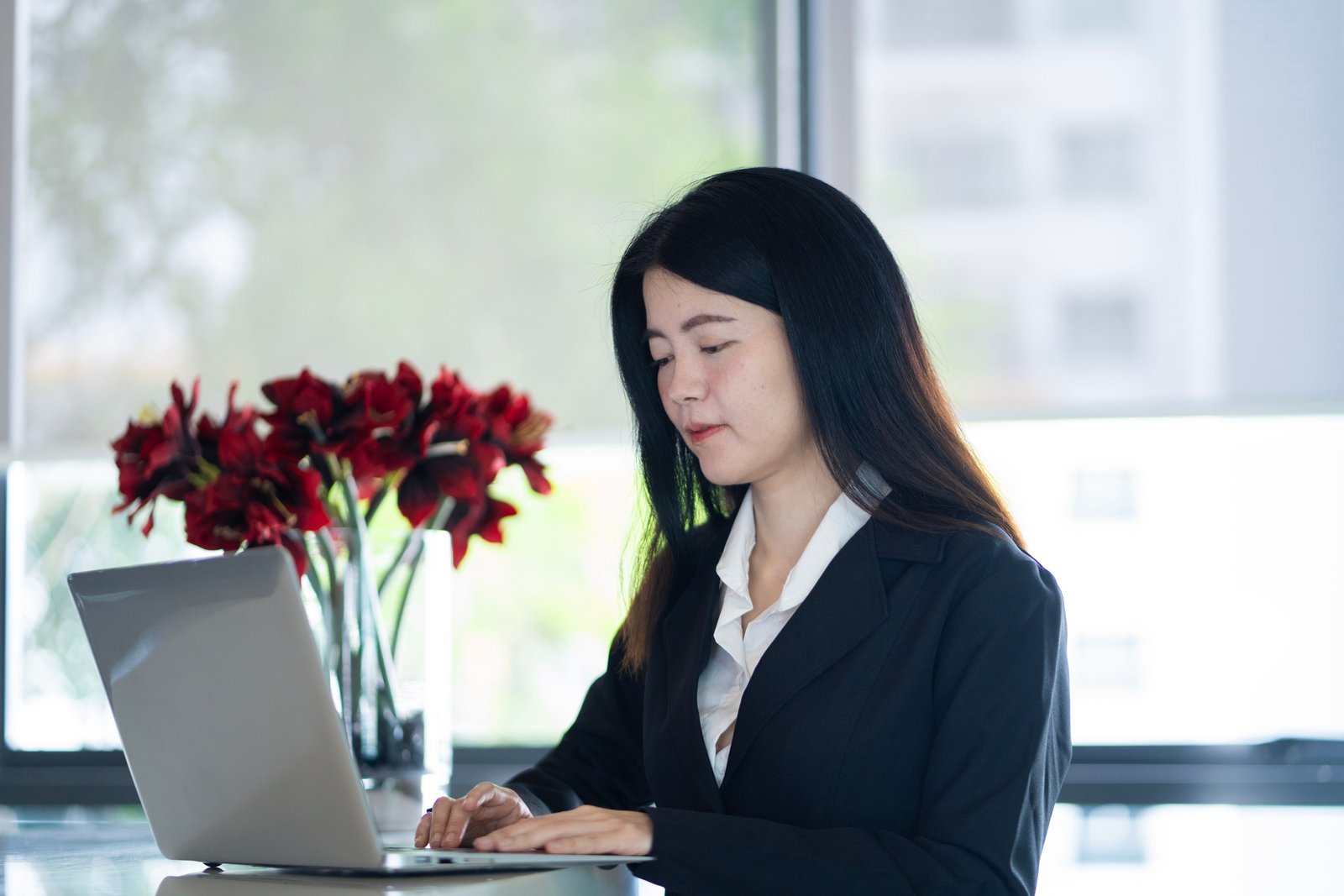 How Can I Apply for a Thailand e-Visa?